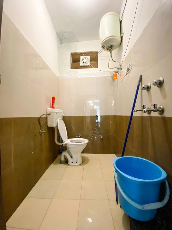 Tag'S Stay, Naggar Nagar  Zewnętrze zdjęcie